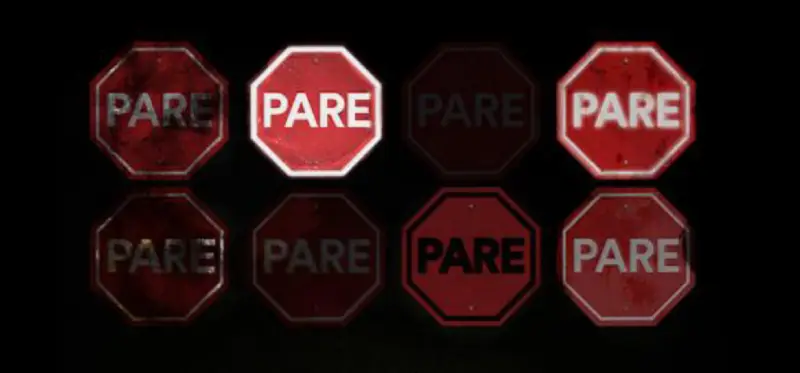 Laminas retroreflectivas vistas en oscuridad