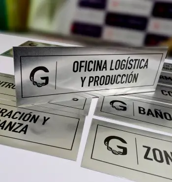 Señales decorativas y elegantes en aluminio