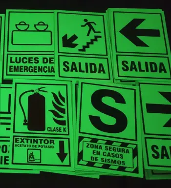 Señáles Indeci fotoluminiscentes en diferentes bases