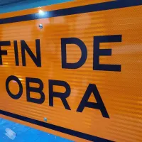 Señal para obras en lámina HIP  y soporte compuesto de aluminio