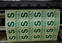 Señales fotoluminiscente zona segura impresión Hp Latex