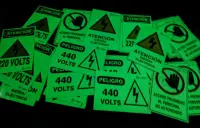 Stickers fotoluminiscentes vistas en oscuridad