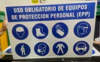 Señal uso obligatorio de EPP con lamina reflectiva HIP y soporte compuesto de aluminio 