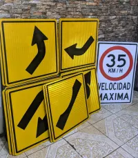 Señales preventivas con lamina HIP y soporte fibra de vidrio 4mm