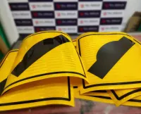 Lamina reflectiva grado prismático con pictograma rotulado 