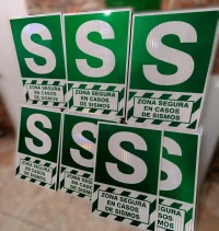 Zonas seguras con lamina reflectiva alta intensidad y soporte substrato aluminio